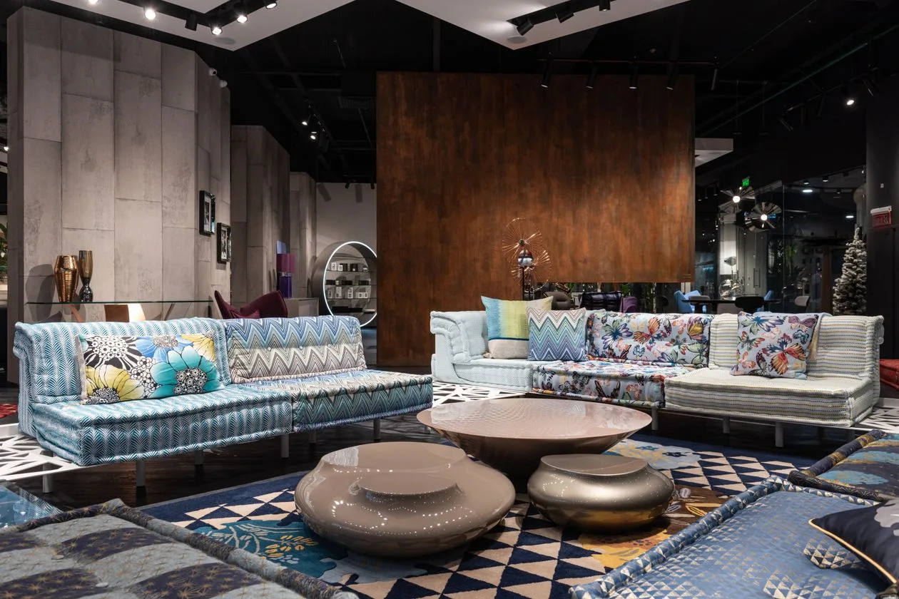Outdoor living showroom floor with lounge seating sets on display